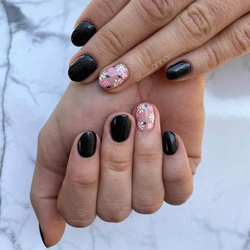 Spring Black Accent Nail