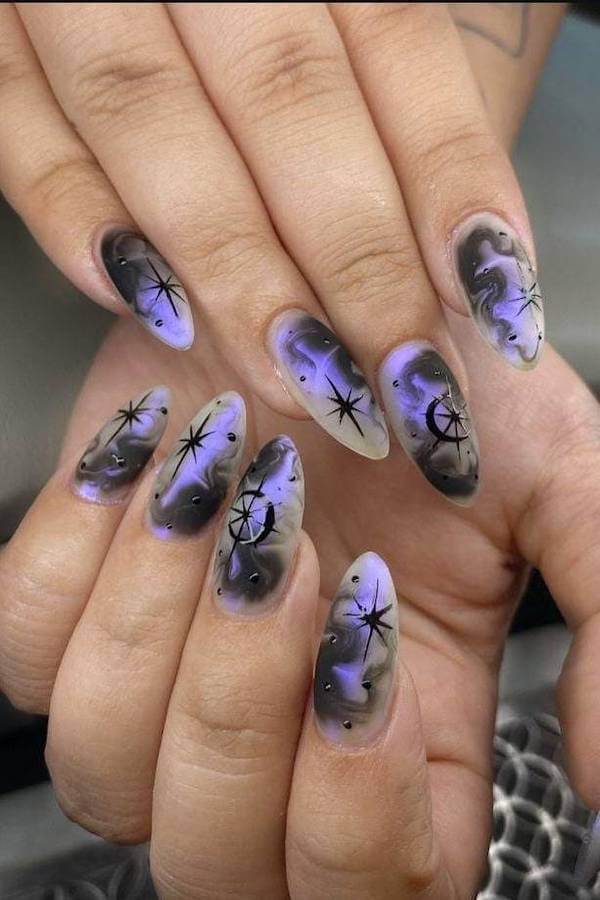 Smoky Purple Witch Star Nails