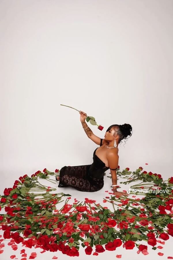Romantic Red Roses Birthday Photoshoot