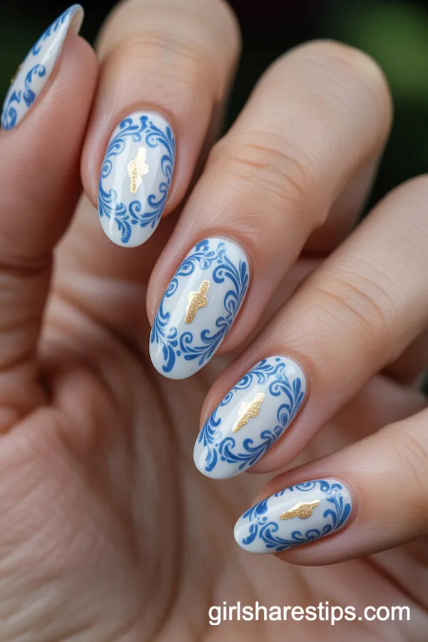 Baroque Blue and White Scrollwork Oval Nails