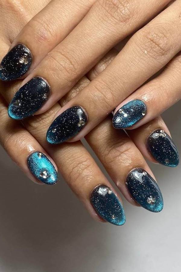 Glittery Blue Cat Eye Nails with Pearls