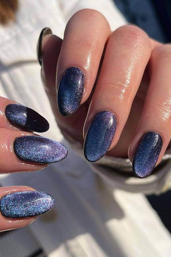 Dark Blue Sparkle Cat Eye Nails