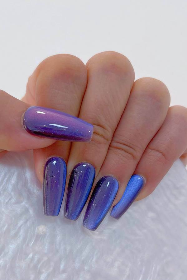 Purple Blue Gradient Cat Eye Nails