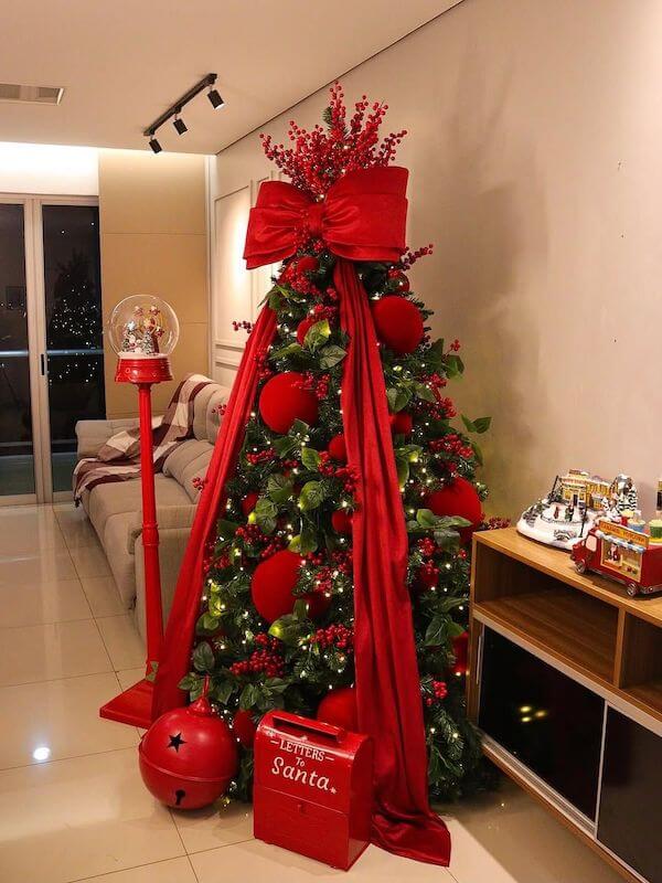 Festive Red Ribbon and Berry Tree