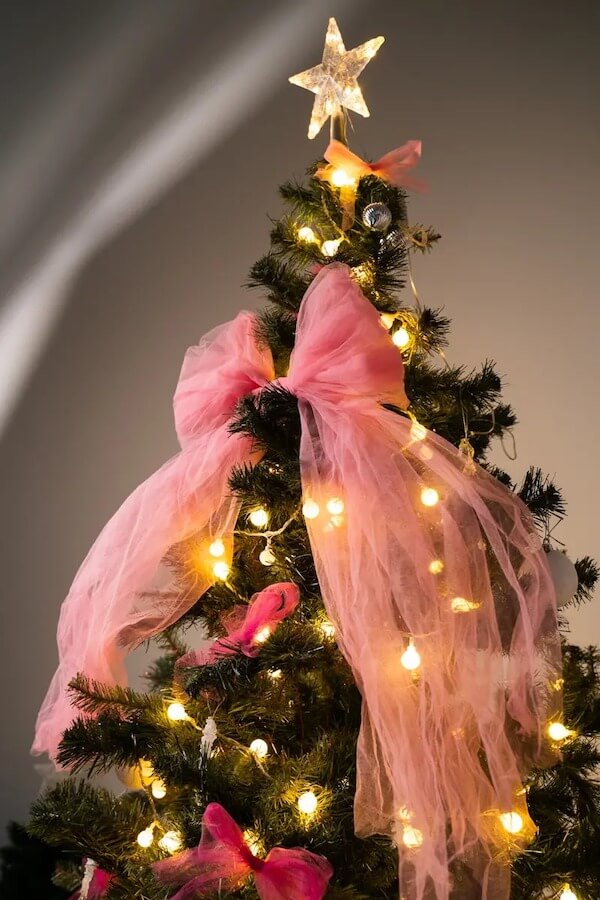 Pink Tulle Bow Christmas Tree