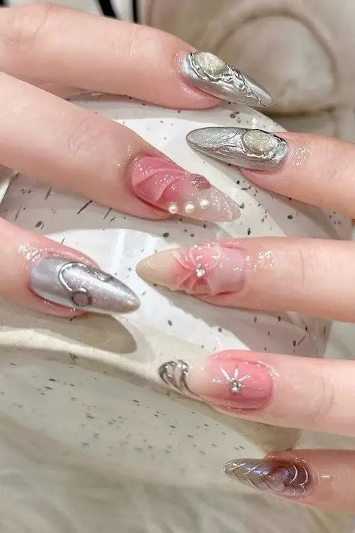 bow nails