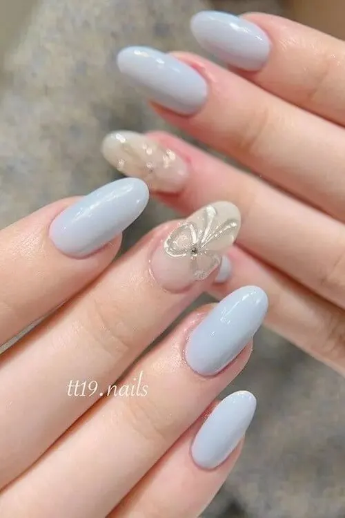 bow nails