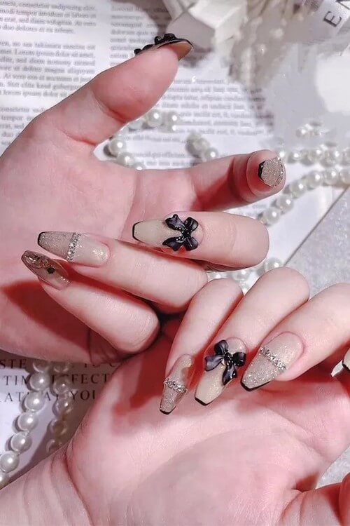 bow nails