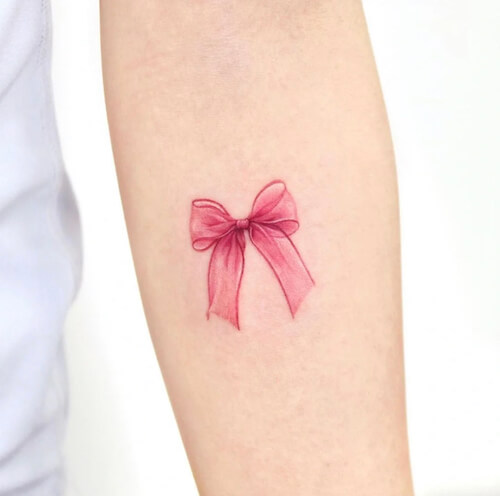 Bow Tattoo Images & Designs