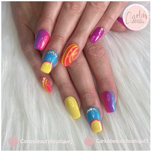 bright summer nails