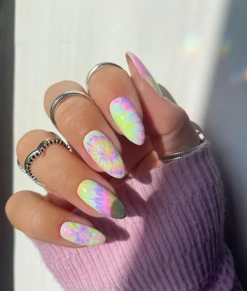 bright summer nails