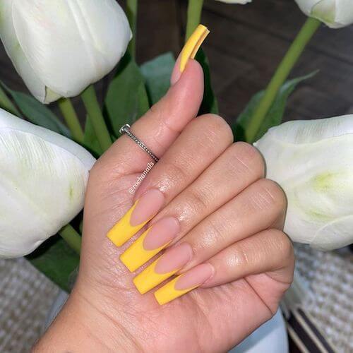 bright summer nails