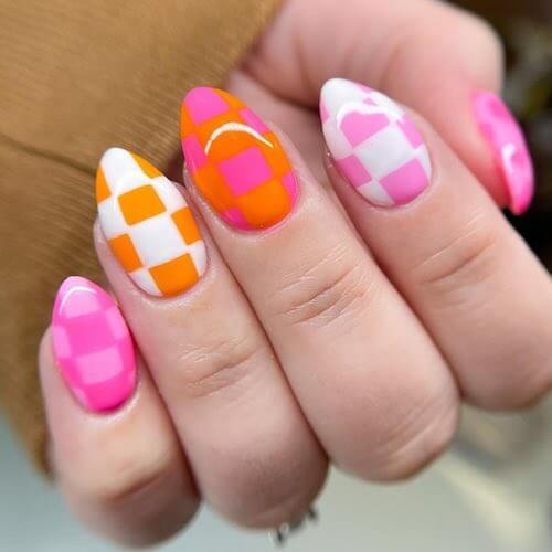 bright summer nails