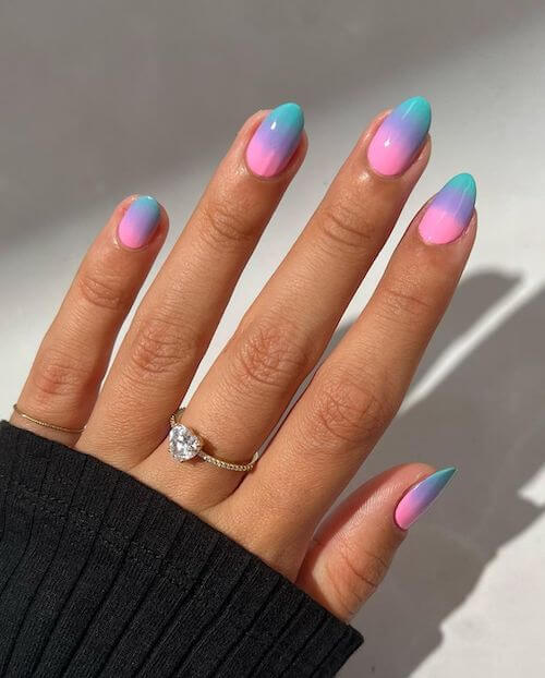 bright summer nails