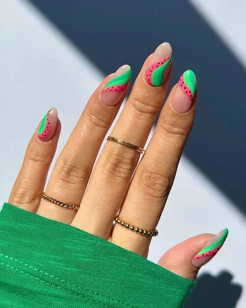 bright summer nails