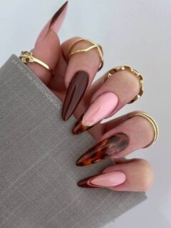 brown French tip nails