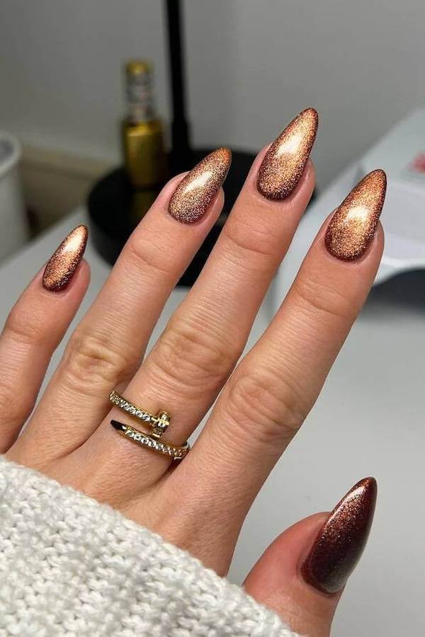 Gold Glitter Brown Cat Eye Nails
