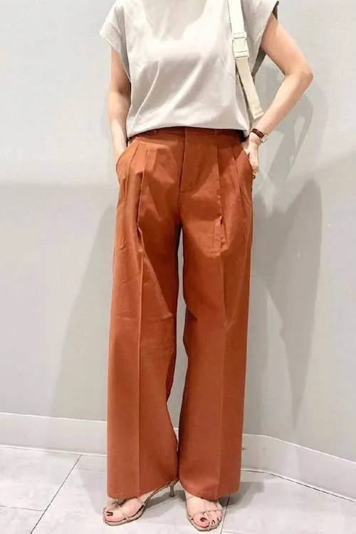 brown linen pants outfit