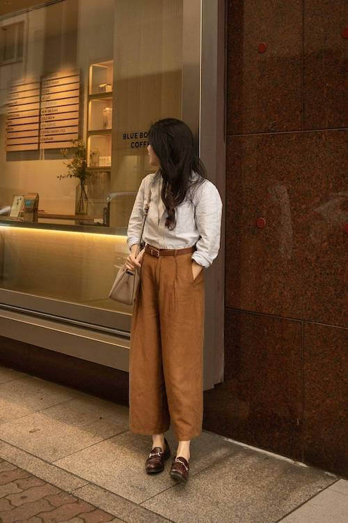 brown linen pants outfit