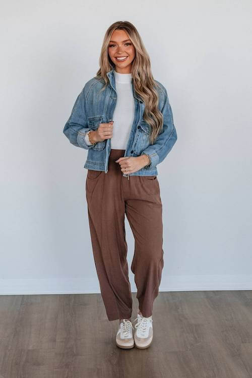 brown linen pants outfit