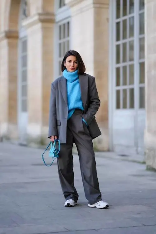 business casual work outfit ideas with sneakers women