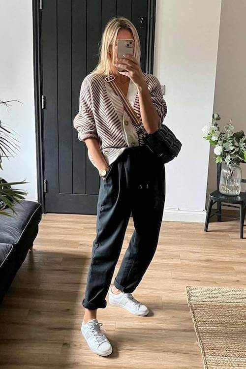 business casual work outfit ideas with sneakers women