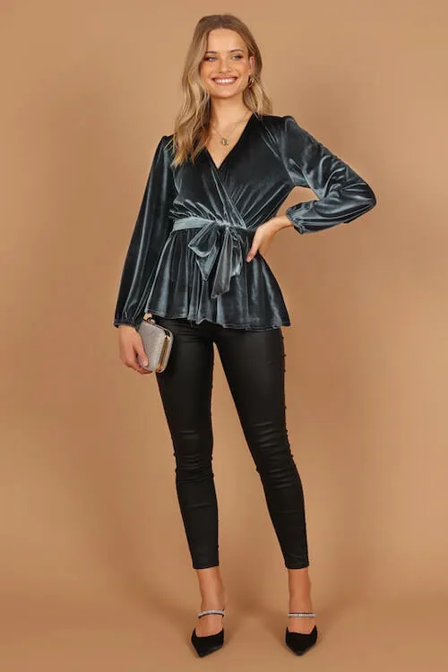 casual New Years Eve outfits