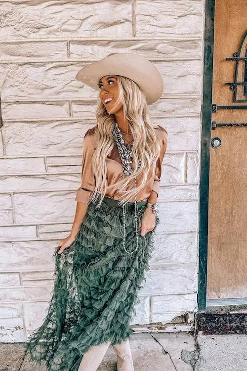 chic Western outfits women