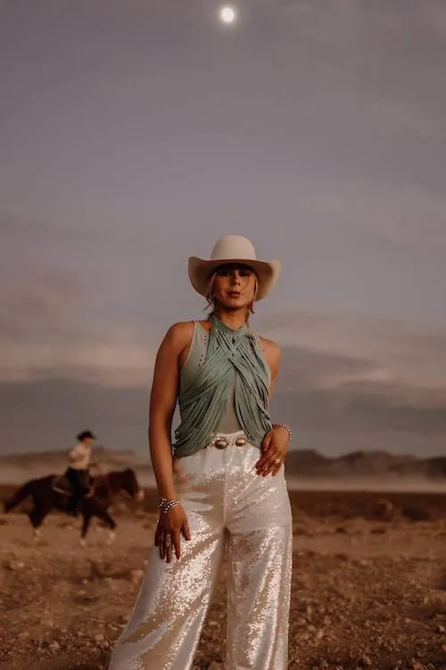 chic Western outfits women