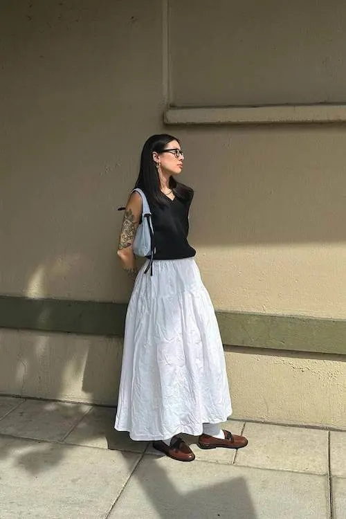 chic long skirt outfit ideas for women