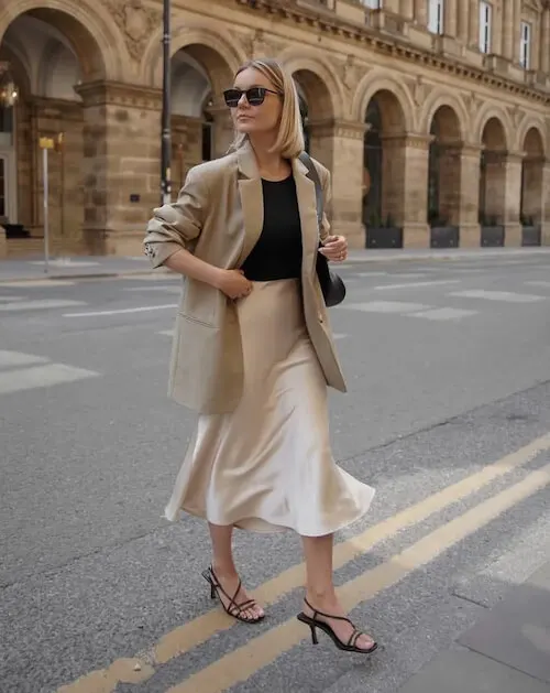 chic neutral outfits