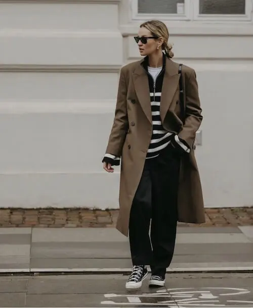 chic neutral outfits