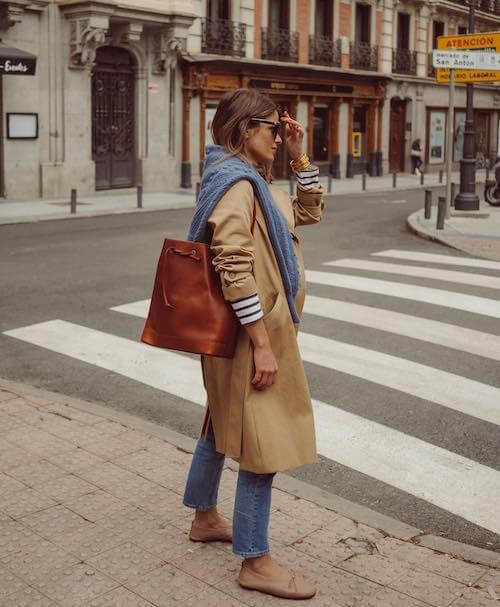 chic neutral outfits