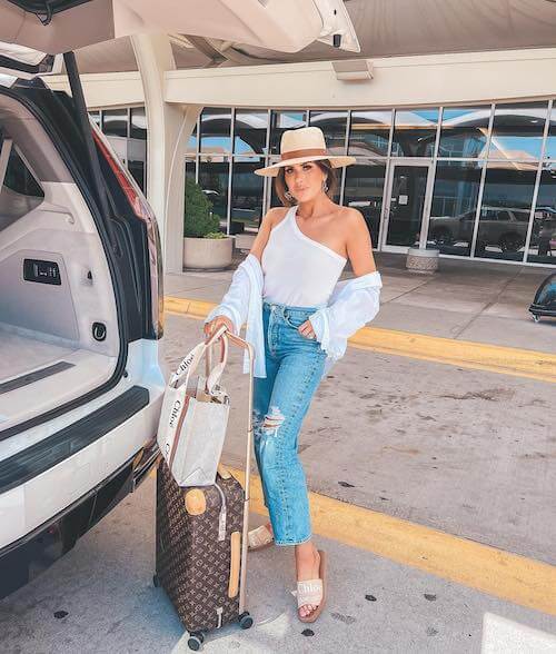 what to wear to travel in summer for women