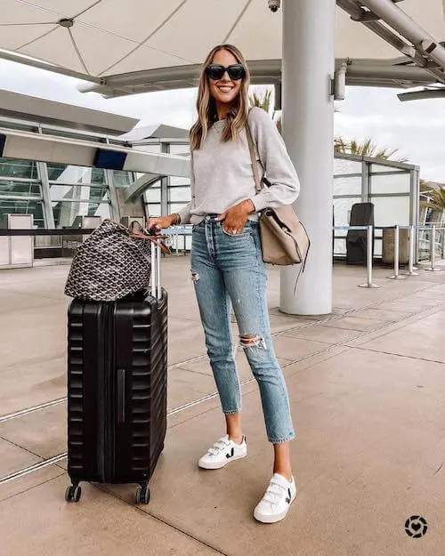how to style chic for a airplane flight