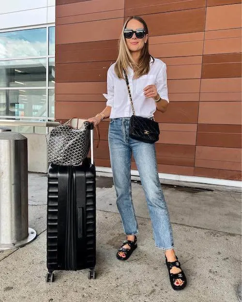 comfy chic summer travel outfit