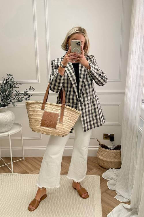 chic white jeans outfit