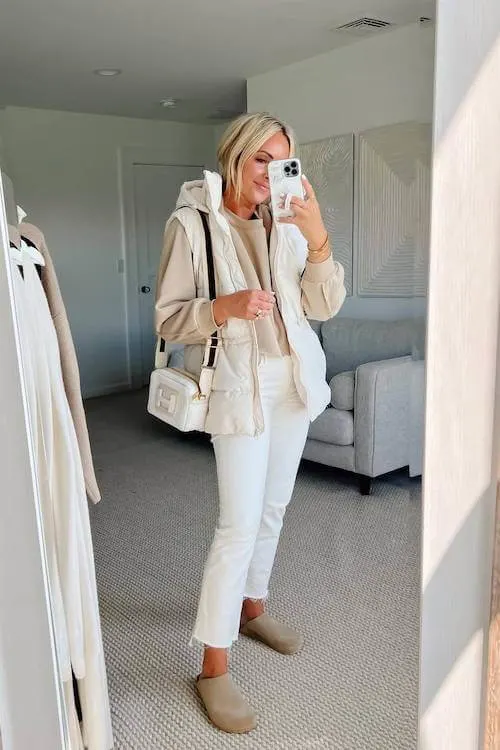 chic white jeans outfit