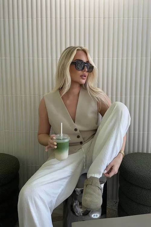 chic wide leg pants outfit