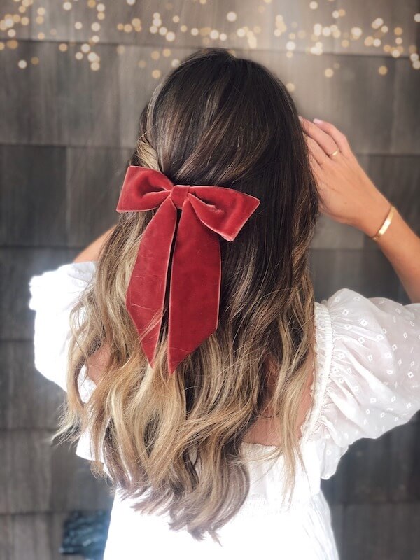 Classic Velvet Bow Half-Up Hairstyle