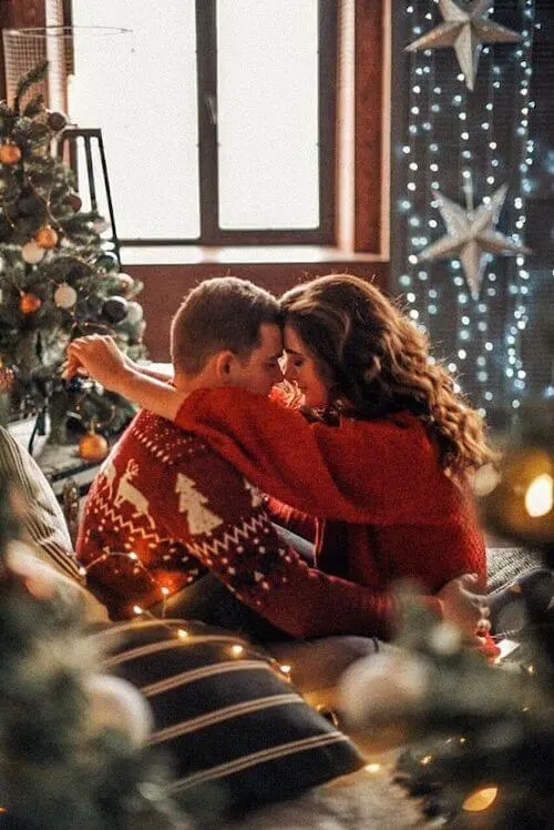 christmas photography ideas for couples