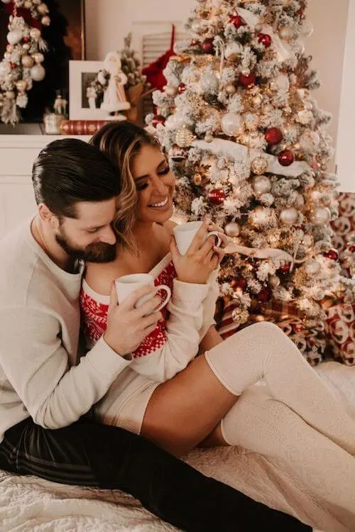 christmas photography ideas for couples