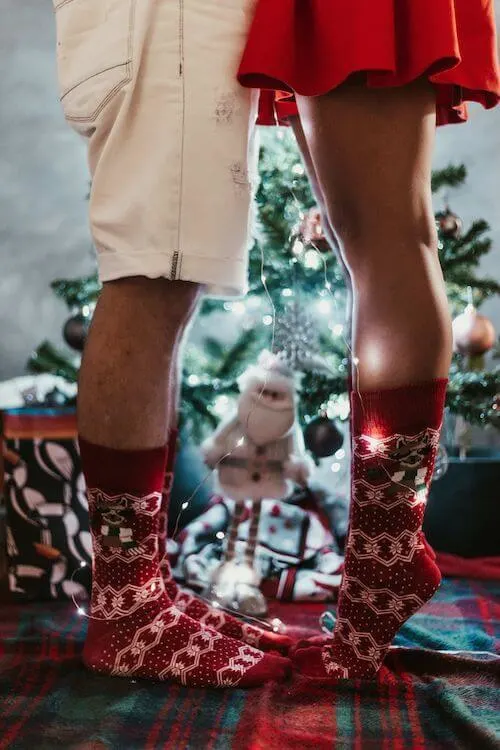 christmas photography ideas for couples