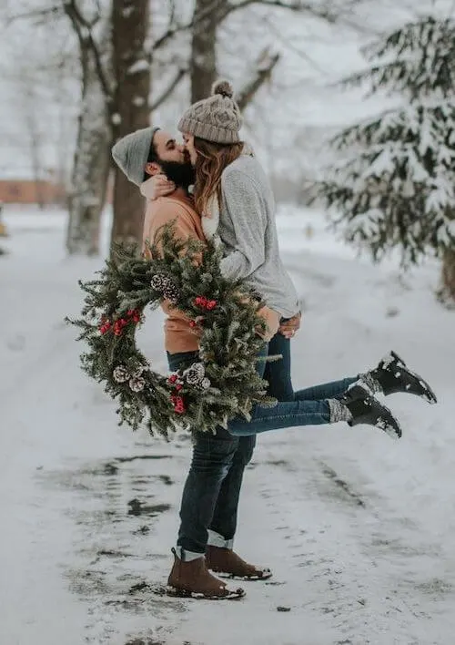 christmas photography ideas for couples