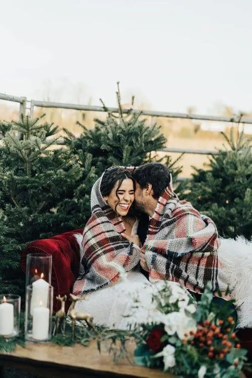 christmas photography ideas for couples