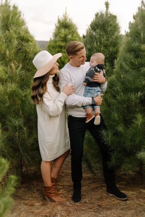 christmas photoshoot ideas for families