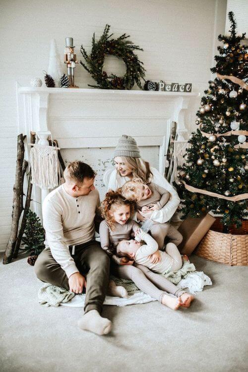 christmas photoshoot ideas for families