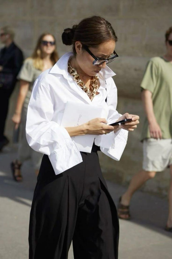 chunky necklace outfit