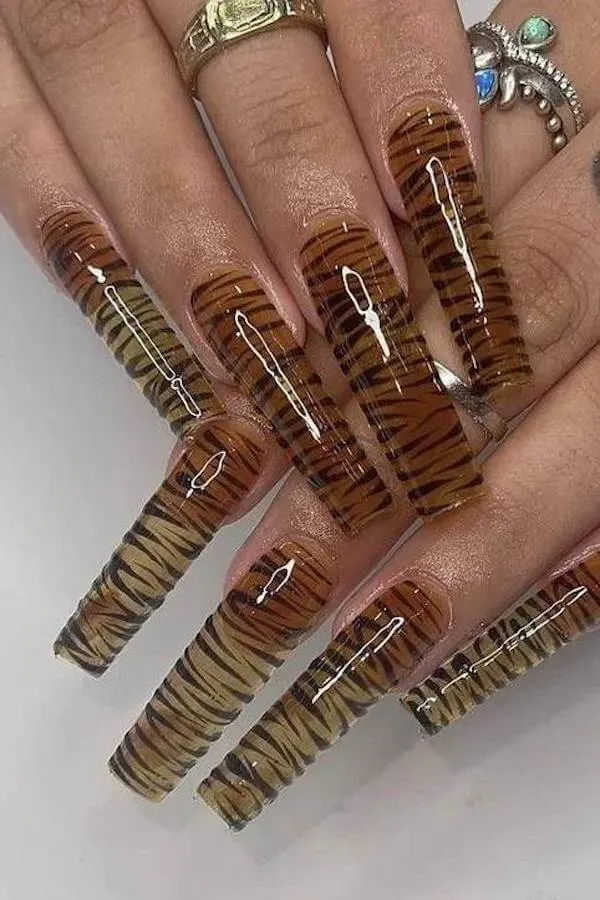 classy fall nails