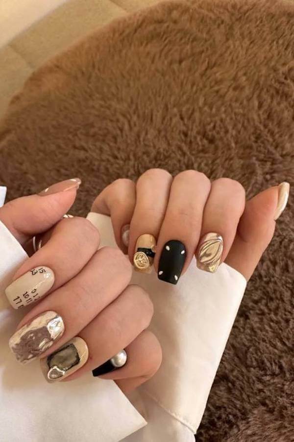 classy fall nails